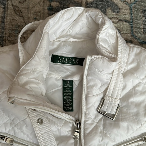 Like new white Lauren Ralph Lauren light puff jacket, size XS - Picture 3 of 4